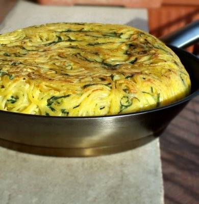 Frittata di Pasta (Pasta Omelette)