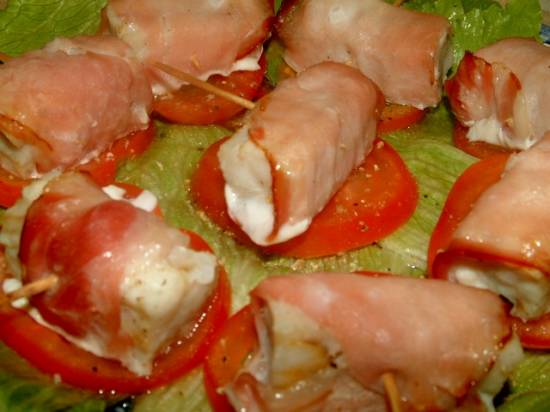 Asiatisch stukjes vis gerold in bacon