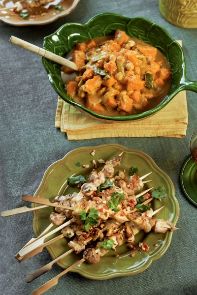 Pompoencurry met kalkoenspiesjes en cashewnoten